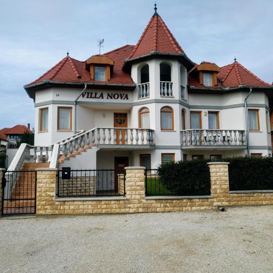 Villa Nova เฮวิซ ภายนอก รูปภาพ